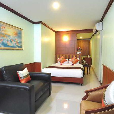 Sky Suites Bangkok Exteriér fotografie