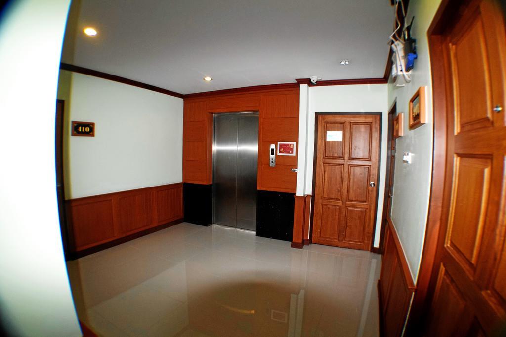 Sky Suites Bangkok Exteriér fotografie